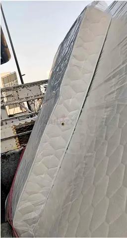 Queen size spring soft mattress for sale