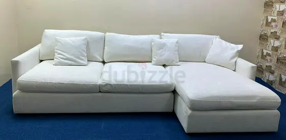 Almost like new condition cratebarrel lshape sofa
