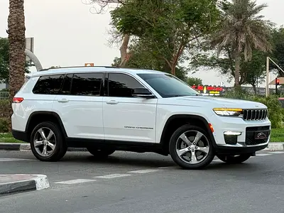 2022 JEEP GRAND CHEROKEE 照片 2