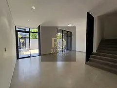 SUPER DISTRESSED DEAL | 4-BR+MAID | IN VERY PRIME LOCATION | READY TO MOVE IN