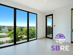 CLOSE TO POOL &amp; PARK | SINGLE ROW | BRAND NEW