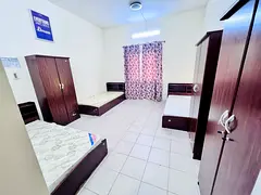 3 SHARING MASTER BEDROOM AVAILABLE FOR RENT