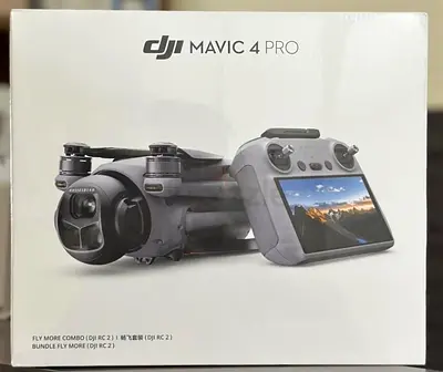 DJI MAVIC 4 PRO FLY MORE COMBO - 3 Battery with RC2
