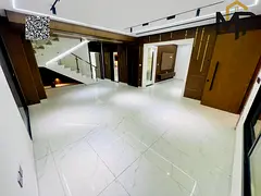 For sale, a villa, including registration fees, with a swimming pool, central air conditioning, a la