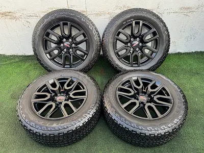 Brand new 2025 Sierra AT4 20” wheels and tyres