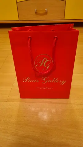 Paris gallery red bag small and large
