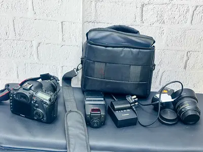 CANON EOS 7D FOR SALE