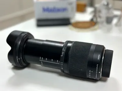 Sigma 18-300mm f/3.5-6.3 lens for Nikon with Hood for Sale
