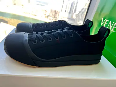 Stylish Bottega Veneta Sneakers for Sale!