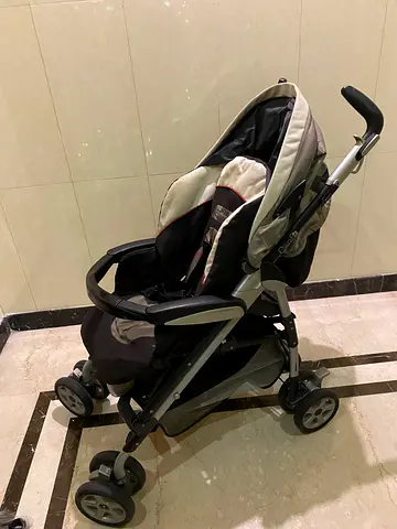 Peg-Perego Stroller عرباية اطفال بحاله جيده