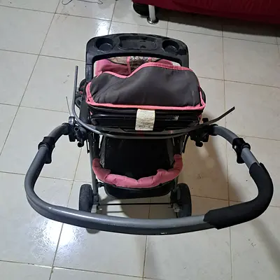 Premium Stroller for Ultimate Comfort and Convenience