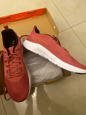 Unique color puma sport shoes original 46