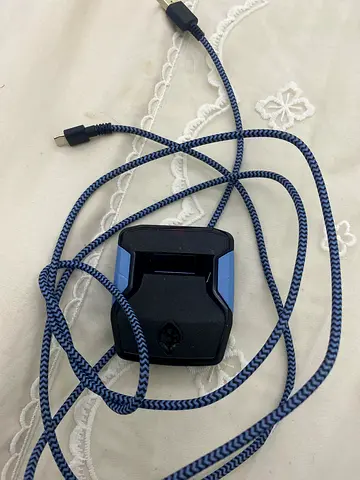 قطعه كرونس زن