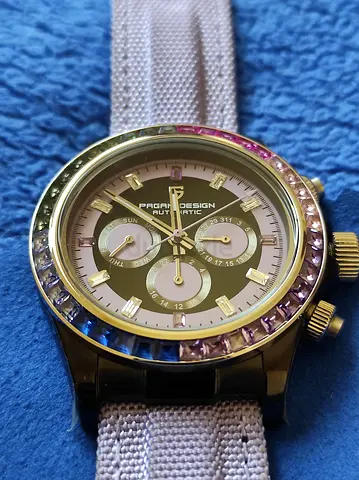 Stylish Pagani Design Watch with Guarantee Card