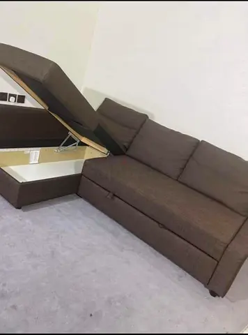 Stylish and Functional Corner Sofa with Storage