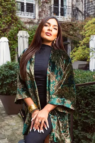 Stunning Zara Printed Velvet Kimono With Belt