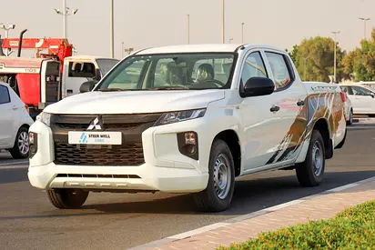 Mitsubishi L200 2.5L DIESEL DCABIN 4x2 GL 5MT - MY2023