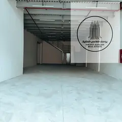 For rent at an excellent price, a 3900 square foot warehouse with 22 kilowatt electricity