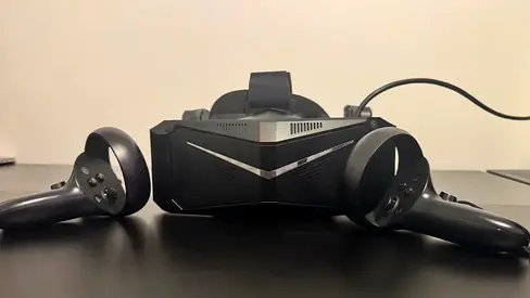 Pimax Crystal Light with Controllers (like new)