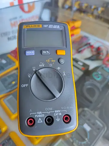 Fluke 107 Digital Multi Meter