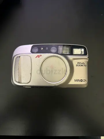 Minolta riva zoom