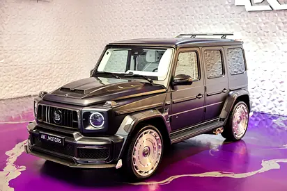 MERCEDES-BENZ G-CLASS BRABUS 900 - 2019 - JAPAN