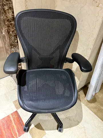 Herman Miller Areon Classic Chairs For Selling