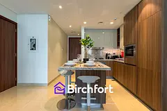 Burj Khalifa View | Modern 1BR | Prime Downtown Location