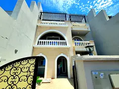 JVC TOWN HOUSE RENT 4 BEDROOM AUTUMN SEASONS COMMUNITY