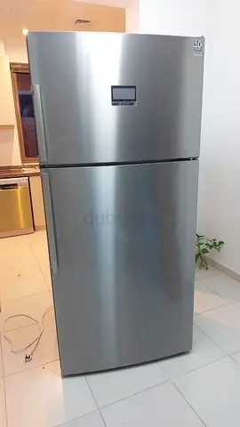 Bosch Latest Model Series 8 Refrigerator Freezer for sale 700 liter capacity