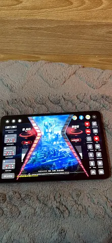 Ultimate Gaming Experience with this Stunning Tablet!