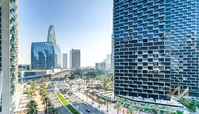 Luxurious Furnished 2BR Apartment with Stunning Burj Khalifa View