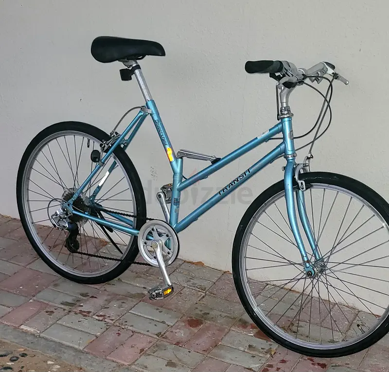 Lightly Used Hybrid Bicycle in Excellent Condition dubizzle