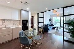 DOWNTOWN EXPERT | 1 Bed | Upgraded | Terrace