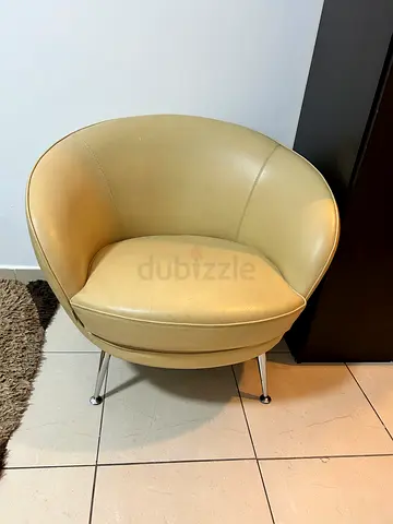 Elegant Round Beige Leather Chair for Sale Italian brand frighetto