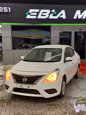 للبيع نيسان صني خليجي صبغ وكالة 2018