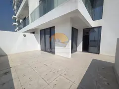 WATERFRONT LIVING | READY TO MOVE IN I FREEHOLD | SEA VIEW | HIGH ROI