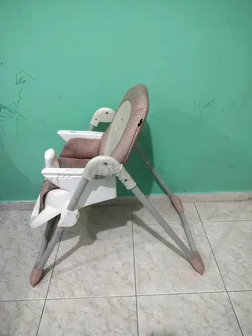 Small kids Chair - Perfect for Mealtime Adventures!