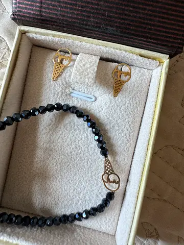 Elegant Black Beaded Necklace with Matching Earrings