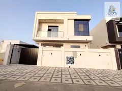Villa for sale in Al Yasmeen, central air conditioning, personal finishing, 5 master bedrooms with w