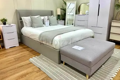 Elevate your sleep with our luxury Comfortable 180*200 king size Bed