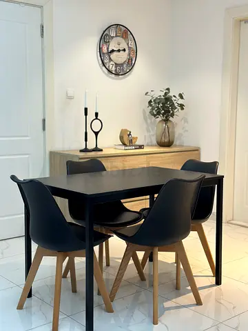 Beautiful Dining Table  Chairs