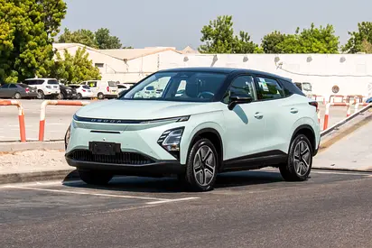 OMODA E5 FLAGSHIP ELECTRIC-GCC-UNDER WARRANTY-3 YEARS SERVICE CONTRACT-0% DOWN PAYMENT-FINANCE 5 YRS