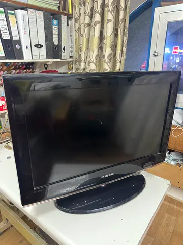 Samsung Flat Panel Television for Sale!