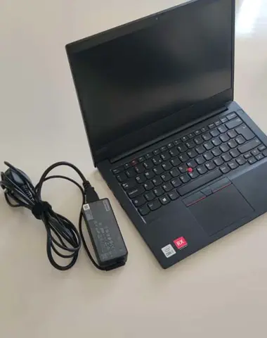 Laptop Lenovo 1300 negotiable