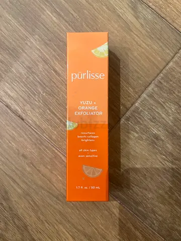Pürlisse Yuzu Orange Exfoliator - Brand New  Flawless Condition!