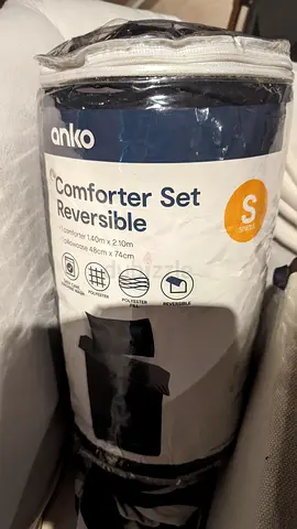 Cozy Reversible Comforter Set by Anko - Perfect for Any Bedroom