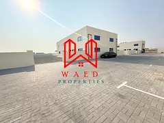 Spacious High-Capacity Storage Warehouse for Rent