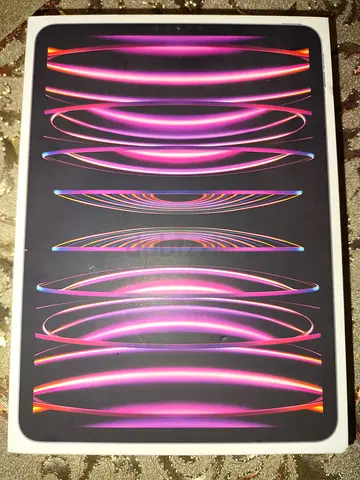 *NEW BOXED* *IPAD PRO*