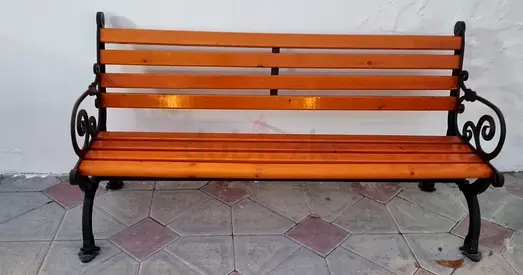 Stylish Wooden Garden Bench for Outdoor Relaxation